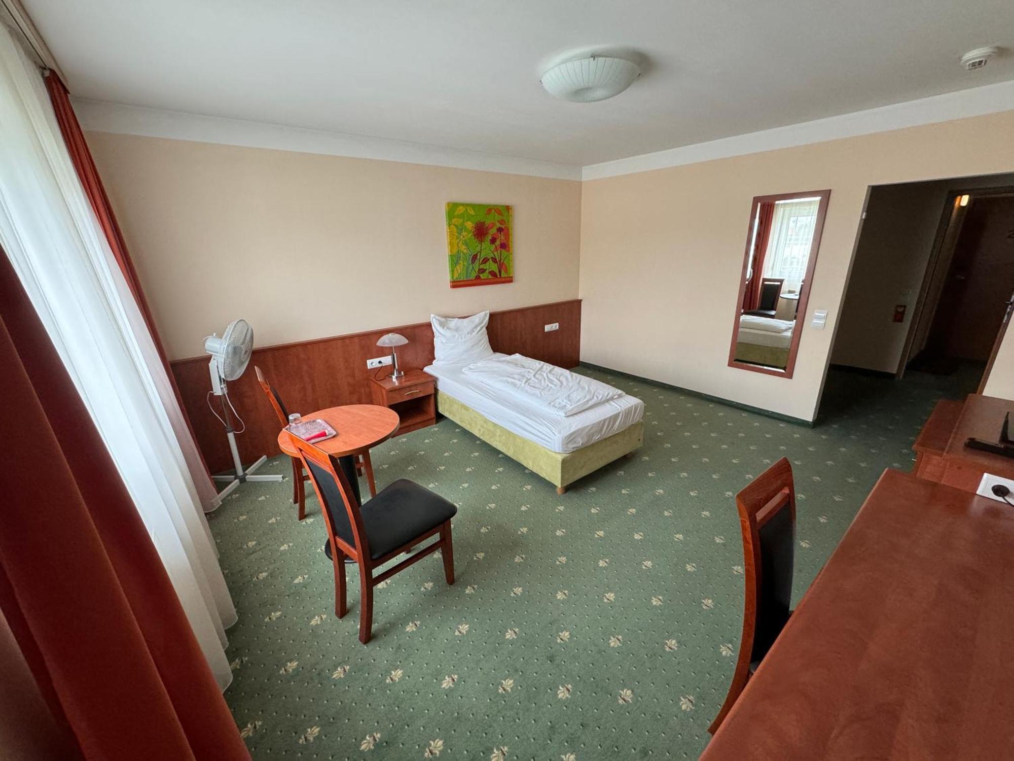 Hotel Breitenlee Βιέννη Εξωτερικό φωτογραφία