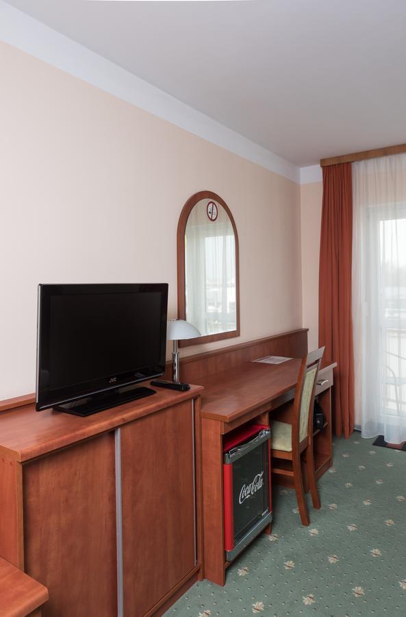Hotel Breitenlee Βιέννη Εξωτερικό φωτογραφία